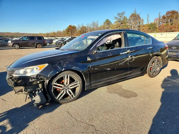 X1HGCR2F15HA29666 2017 HONDA ACCORD - Image 1