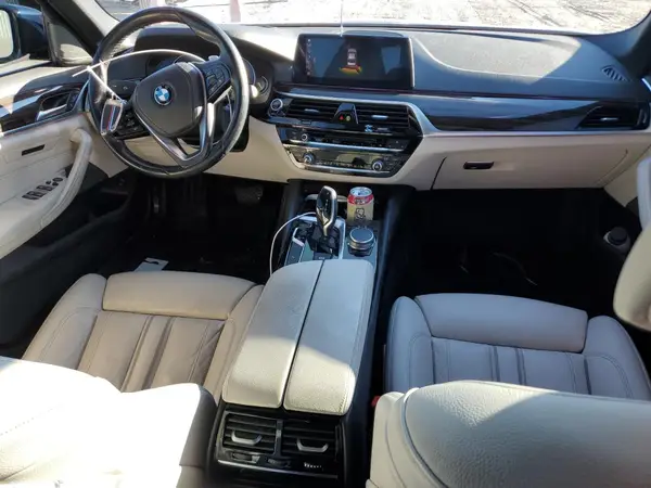 X87343 2019 BMW 5ER - Image 8