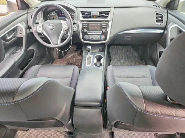 XN4AL3AP8JC106890 2018 NISSAN ALTIMA - Image 8