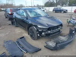 XP7YGDEE0TB757589 2026 TESLA MODEL Y