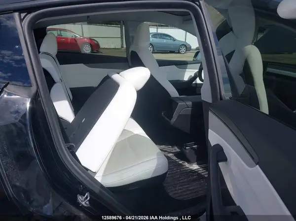 XP7YGDEE0TB757589 2026 TESLA MODEL Y - Image 8
