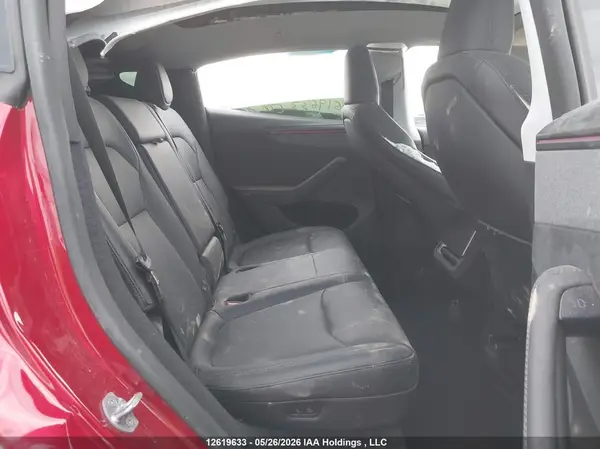 XP7YGDEE2TB801947 2026 TESLA MODEL Y - Image 8