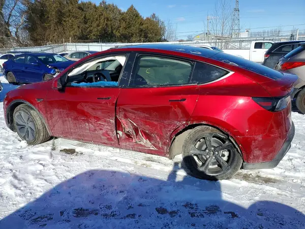 XP7YGDEE6TB771951 2026 TESLA MODEL Y - Image 2
