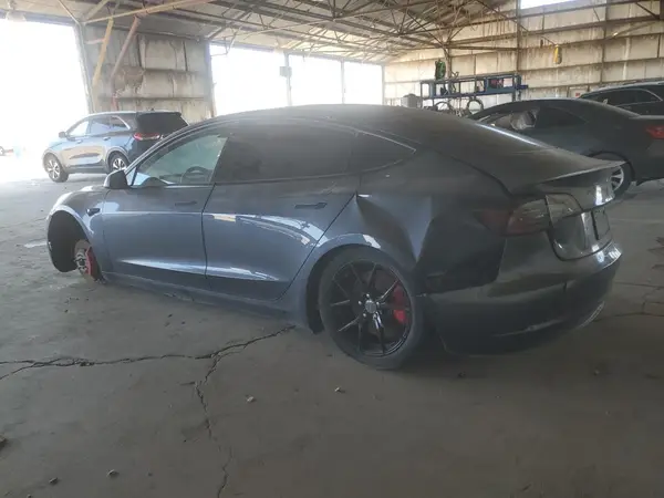 XYJ3E1EC1MF015704 2021 TESLA MODEL 3 - Image 2