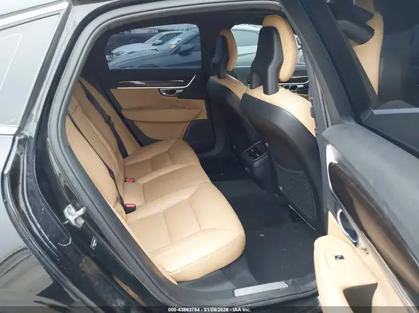 YV1102AK1H1006857 2017 VOLVO S90 - Image 8