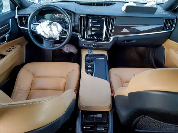 YV1102AK2H1007113 2017 VOLVO S90 - Image 8
