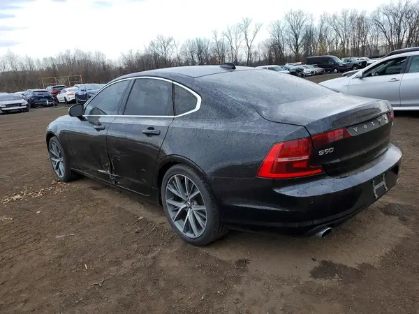 YV1102AK2H1012425 2017 VOLVO S90 - Image 2