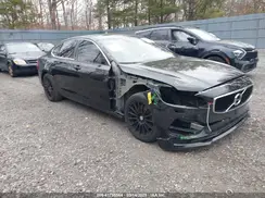 YV1102AK3H1006469 2017 VOLVO S90