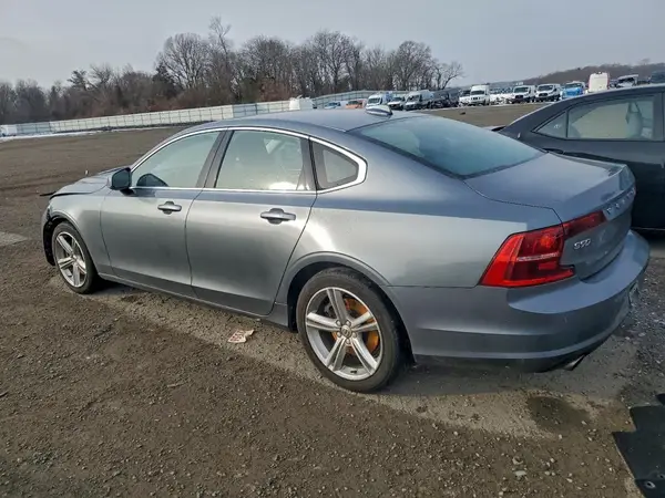 YV1102AK3H1006603 2017 VOLVO S90 - Image 2
