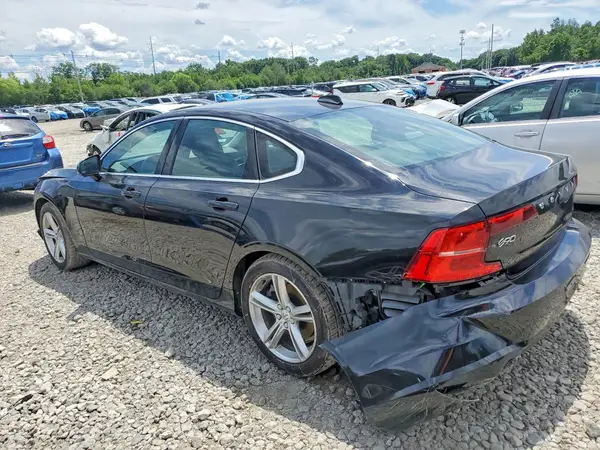 YV1102AK3H1007251 2017 VOLVO S90 - Image 2