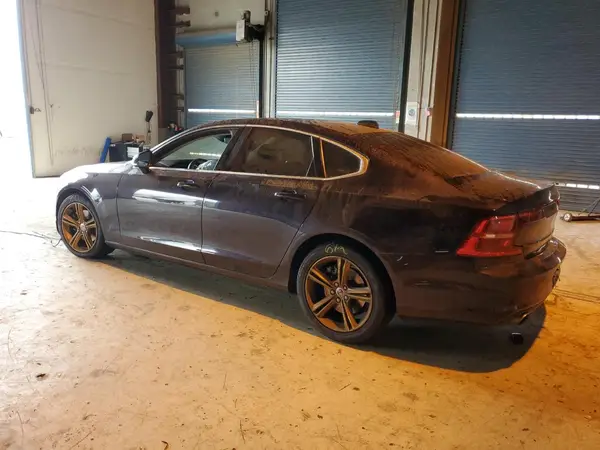 YV1102AK3H1009162 2017 VOLVO S90 - Image 2