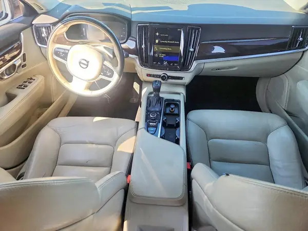 YV1102AK3H1010232 2017 VOLVO S90 - Image 8