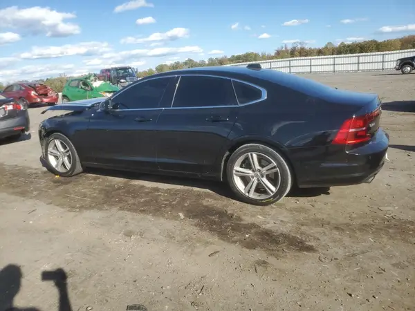 YV1102AK5H1006862 2017 VOLVO S90 - Image 2