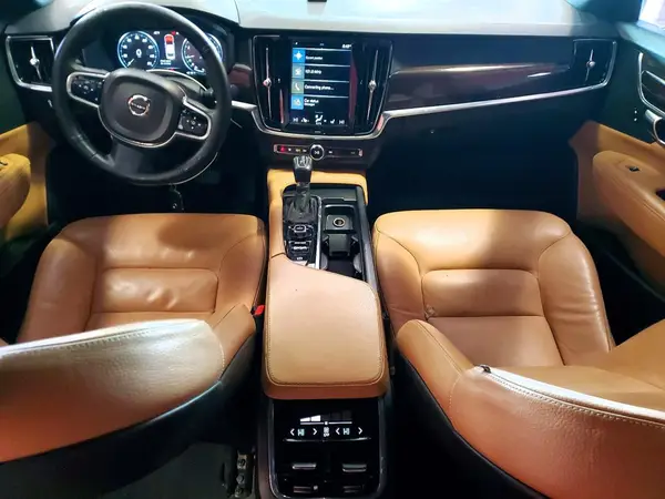 YV1102AK6H1010953 2017 VOLVO S90 - Image 8