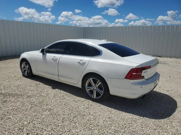 YV1102AK7H1008418 2017 VOLVO S90 - Image 2