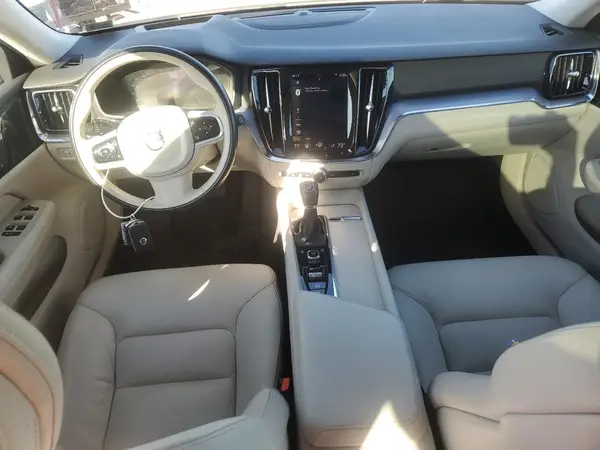 YV1102EK0L2376887 2020 VOLVO V60 - Image 8
