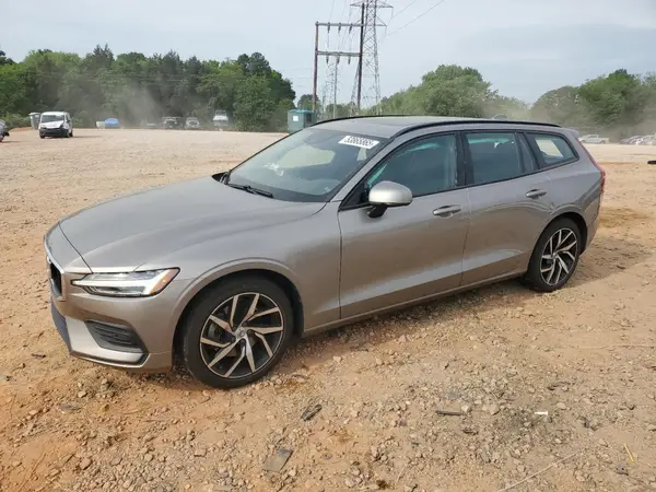YV1102EK3L2371828 2020 VOLVO V60 - Image 1