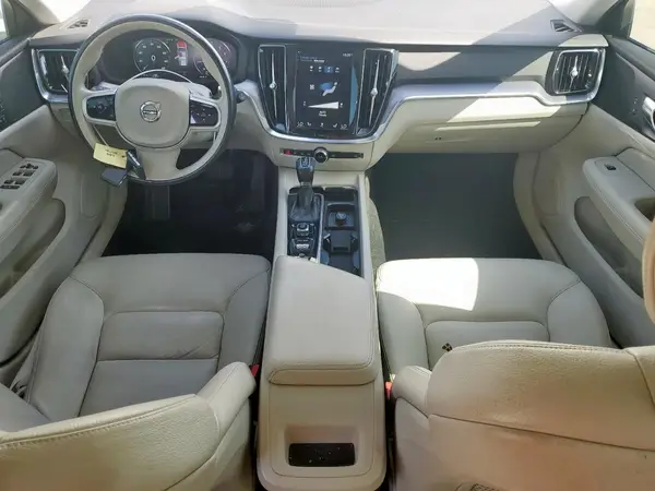 YV1102EK5L2376271 2020 VOLVO V60 - Image 8