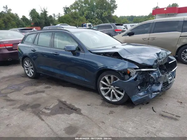 YV1102EK7L2356040 2020 VOLVO V60