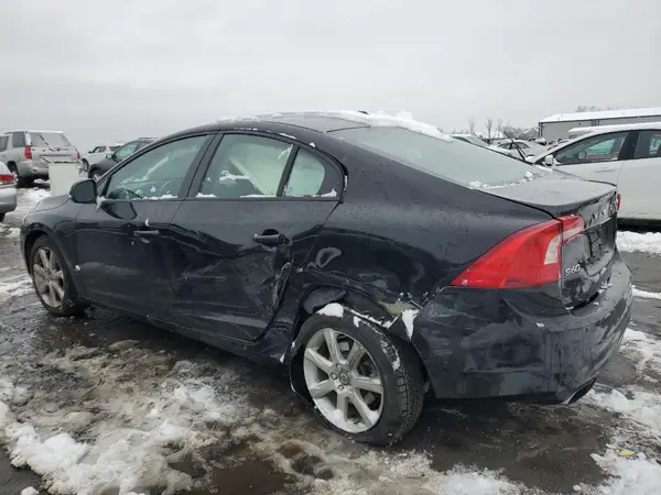 YV126MFJ8G2393446 2016 VOLVO S60 - Image 2