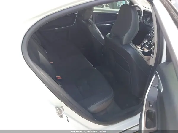 YV126MFJ8G2406311 2016 VOLVO S60 - Image 8
