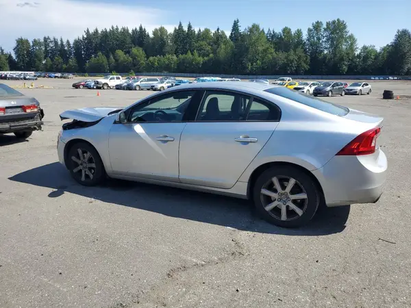 YV126MFJ9G2405460 2016 VOLVO S60 - Image 2