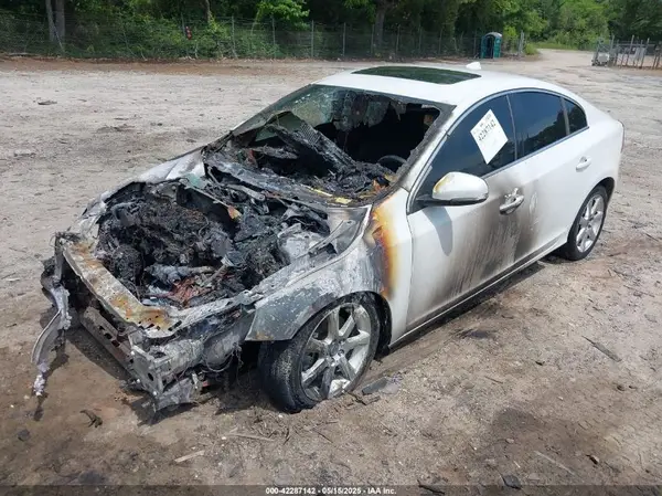 YV126MFK0G2390792 2016 VOLVO S60 - Image 2