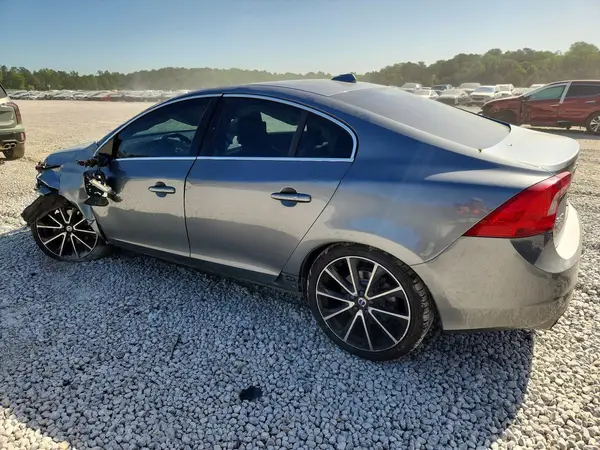 YV126MFK0G2410930 2016 VOLVO S60 - Image 2