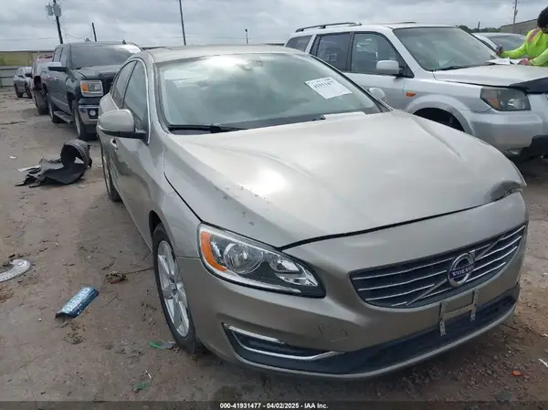 YV126MFK0G2414153 2016 VOLVO S60 - Image 1