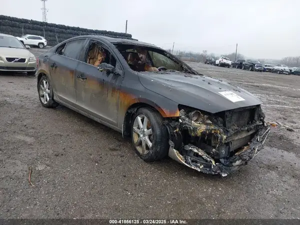 YV126MFK1G1400350 2016 VOLVO S60 - Image 1