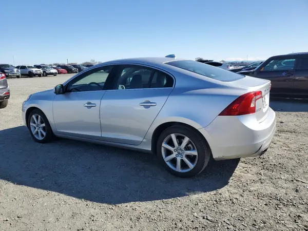 YV126MFK1G2390753 2016 VOLVO S60 - Image 2