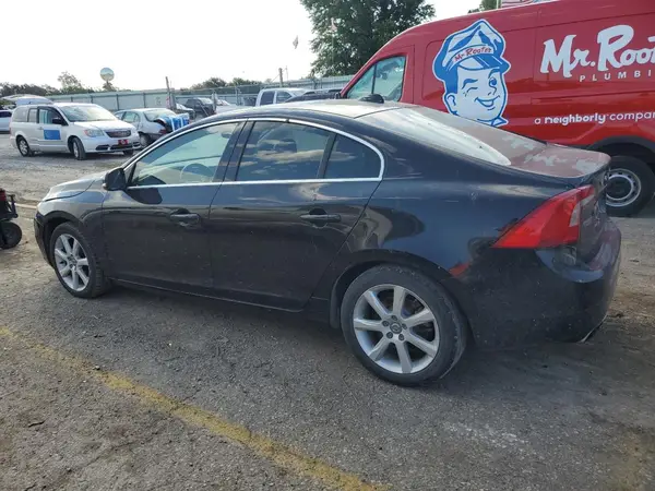 YV126MFK1G2401461 2016 VOLVO S60 - Image 2