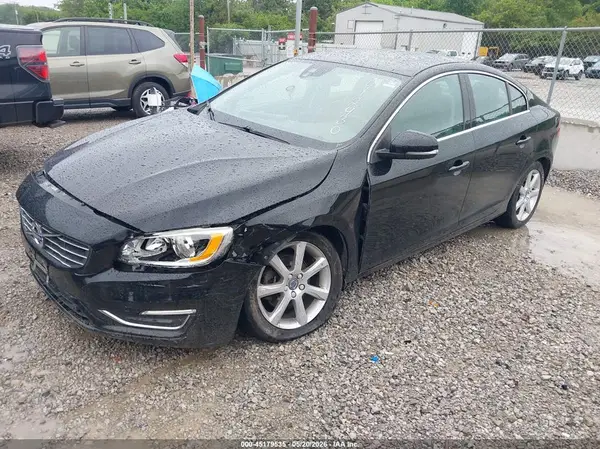 YV126MFK1G2412430 2016 VOLVO S60 - Image 2