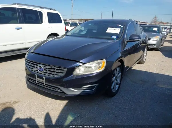 YV126MFK2G1398852 2016 VOLVO S60 - Image 2