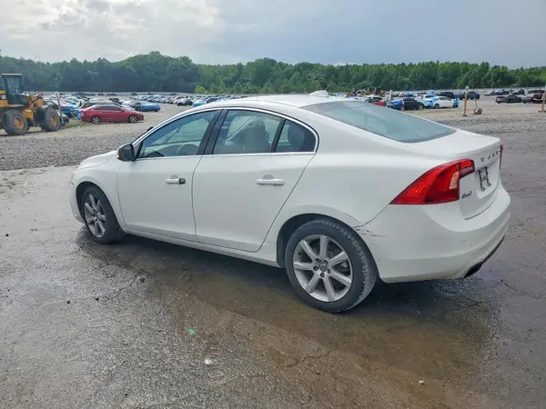 YV126MFK2G2393788 2016 VOLVO S60 - Image 2
