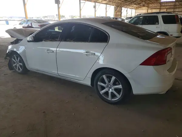 YV126MFK2G2401467 2016 VOLVO S60 - Image 2