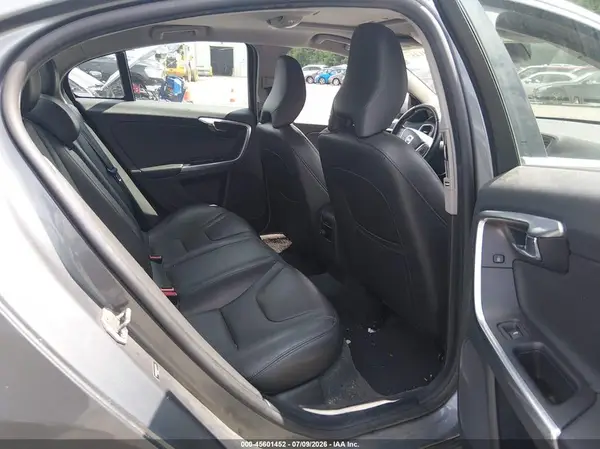 YV126MFK2G2406751 2016 VOLVO S60 - Image 8