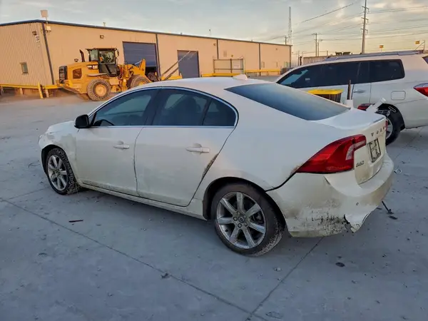 YV126MFK2G2409360 2016 VOLVO S60 - Image 2