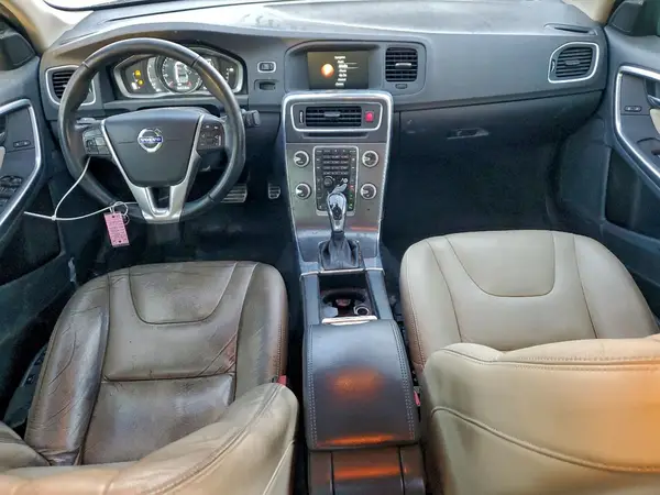 YV126MFK2G2409360 2016 VOLVO S60 - Image 8