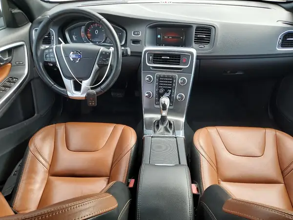 YV126MFK2G2413392 2016 VOLVO S60 - Image 8