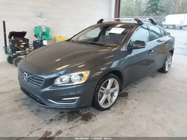 YV126MFK2G2413831 2016 VOLVO S60 - Image 2
