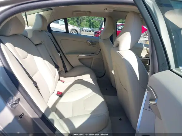 YV126MFK3G2392066 2016 VOLVO S60 - Image 8