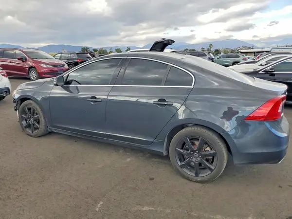 YV126MFK3G2407441 2016 VOLVO S60 - Image 2
