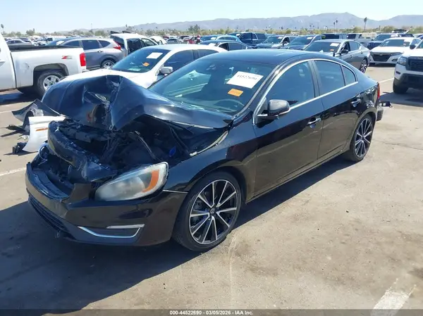 YV126MFK3G2409237 2016 VOLVO S60 - Image 2