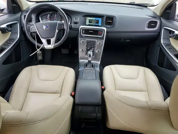 YV126MFK3G2413501 2016 VOLVO S60 - Image 8