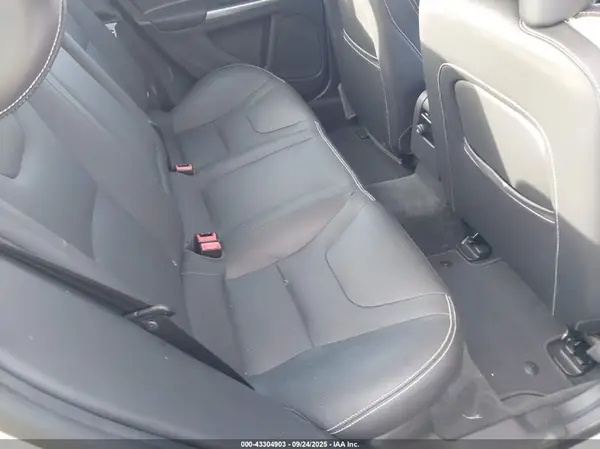 YV126MFK4G2393064 2016 VOLVO S60 - Image 8