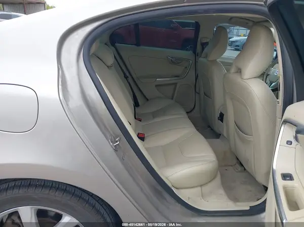 YV126MFK4G2397020 2016 VOLVO S60 - Image 8