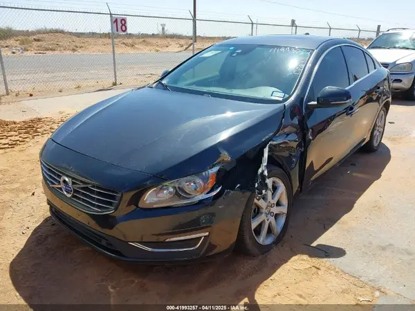 YV126MFK4G2409957 2016 VOLVO S60 - Image 2