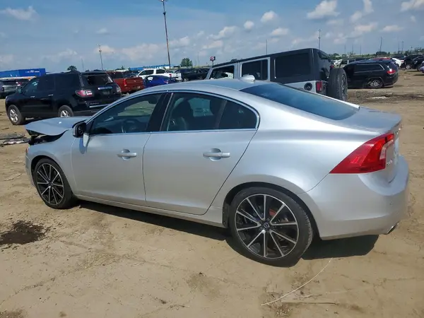 YV126MFK4G2411806 2016 VOLVO S60 - Image 2