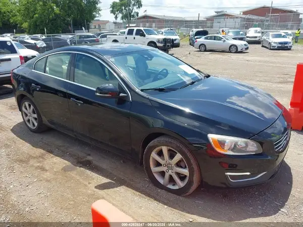 YV126MFK4G2413197 2016 VOLVO S60 - Image 1